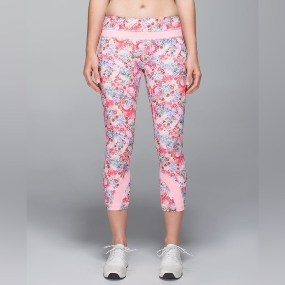 Lululemon Run Inspire Crop II Luxtreme Flowabunga Mini Multi/Bleached Coral - Picture 3 of 16